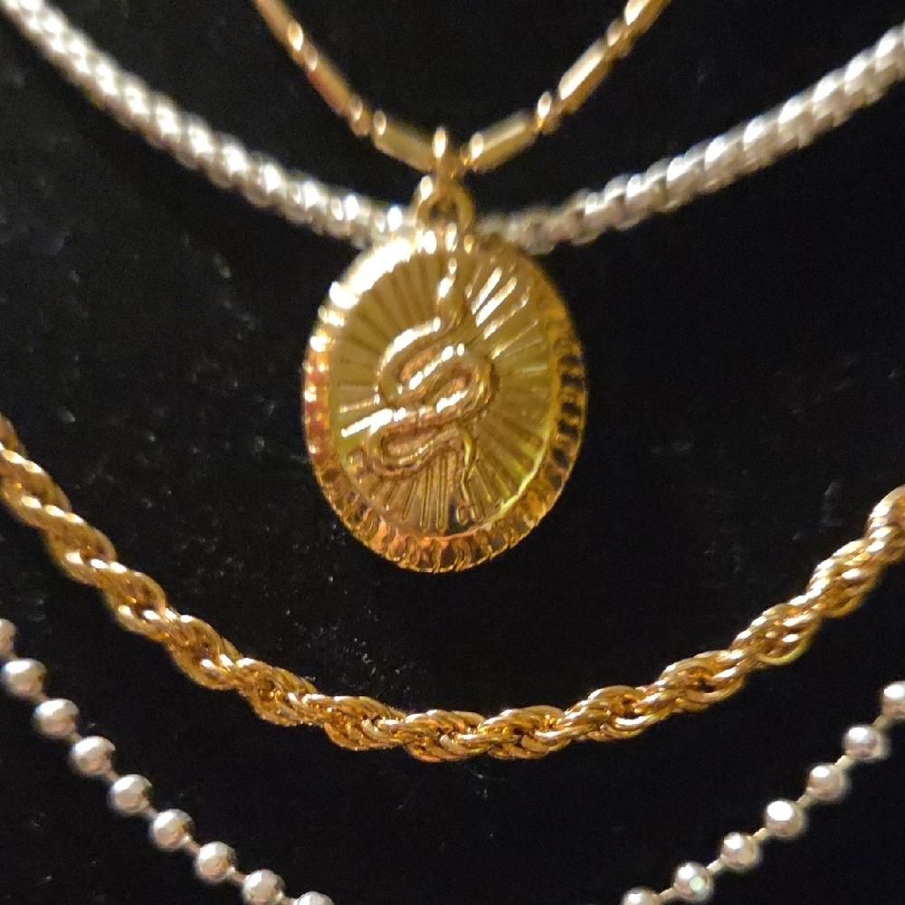 🚨2 For $40🚨Lucky Brand NWT Gold and Silver Multi-Layer Necklace - Picture 2 of 7